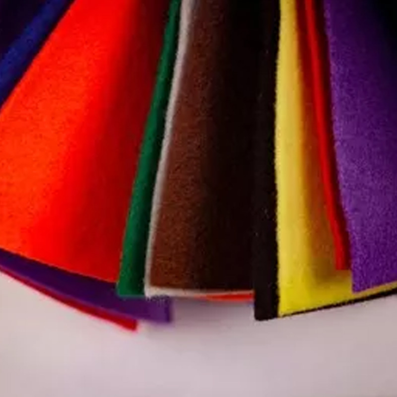 Why non woven fabrics  don't  fray?
